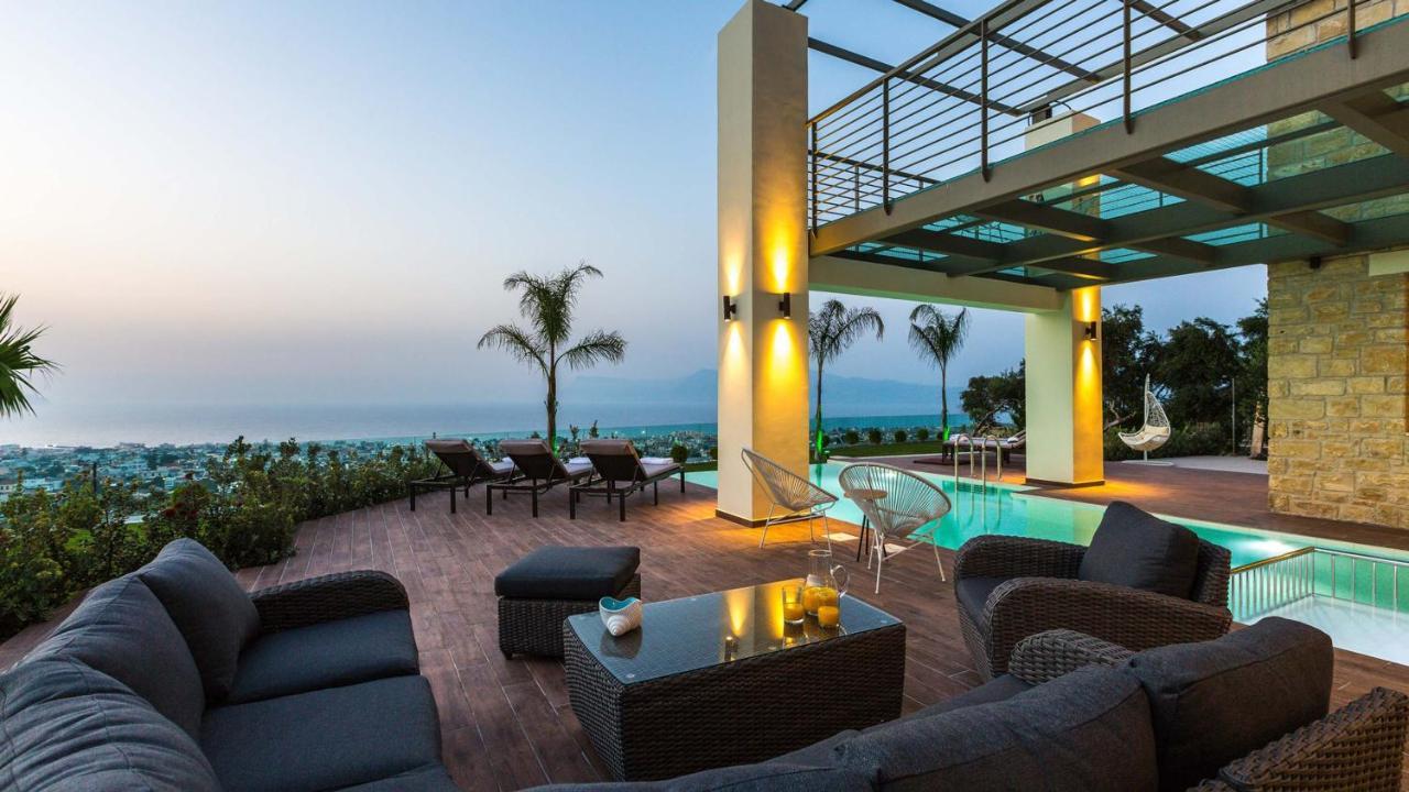 Villa Emilia I Luxury, Amazing Seaview, Next To The Town Kíssamos Eksteriør billede