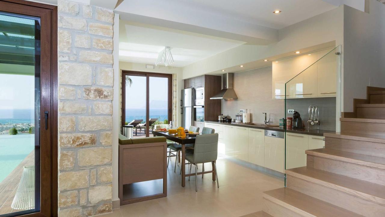 Villa Emilia I Luxury, Amazing Seaview, Next To The Town Kíssamos Eksteriør billede